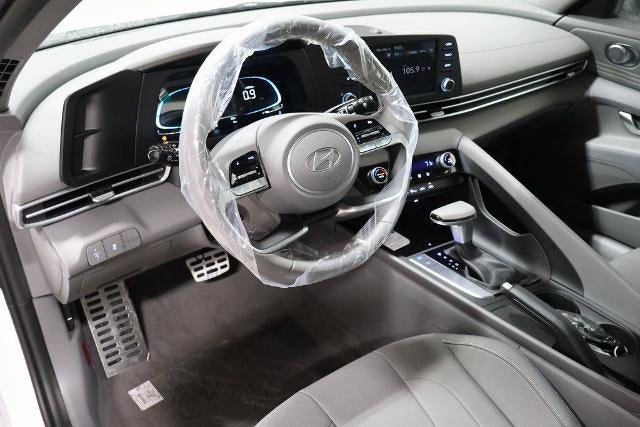 2026 Hyundai ELANTRA SEL Sport IVT