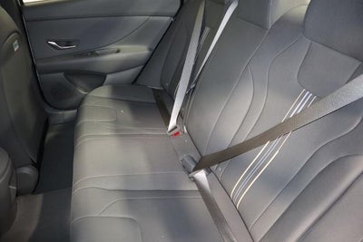 2026 Hyundai ELANTRA SEL Sport IVT