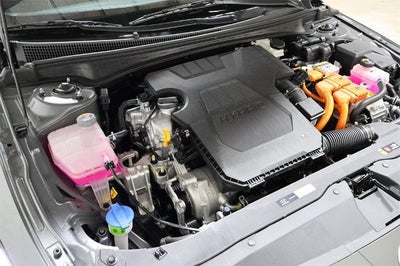 2025 Hyundai ELANTRA HYBRID SEL Sport DCT