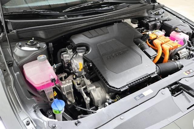 2025 Hyundai ELANTRA HYBRID SEL Sport DCT