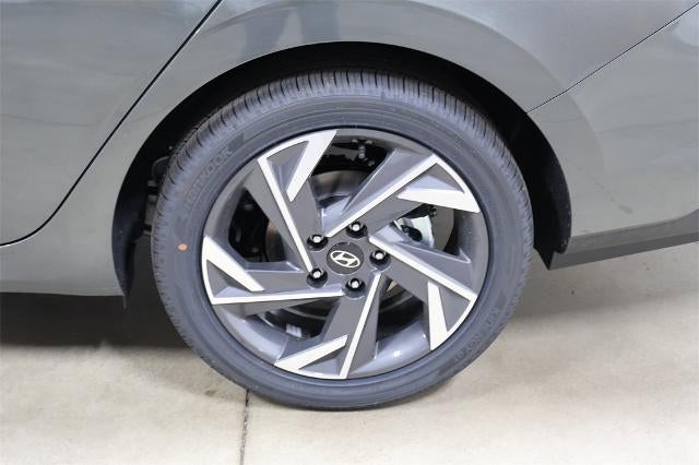 2025 Hyundai ELANTRA HYBRID SEL Sport DCT