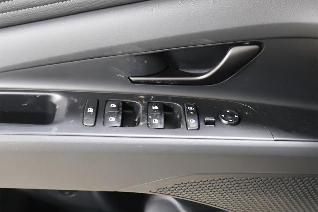 2025 Hyundai ELANTRA HYBRID SEL Sport DCT