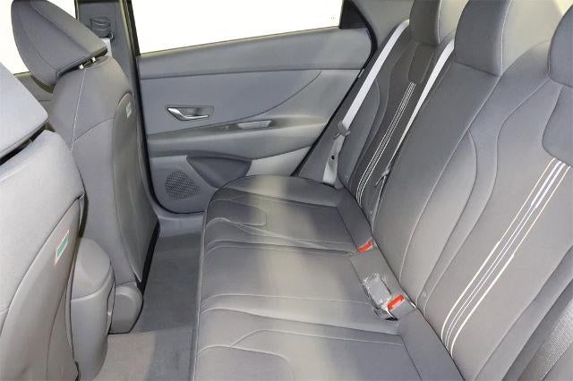 2025 Hyundai ELANTRA HYBRID SEL Sport DCT