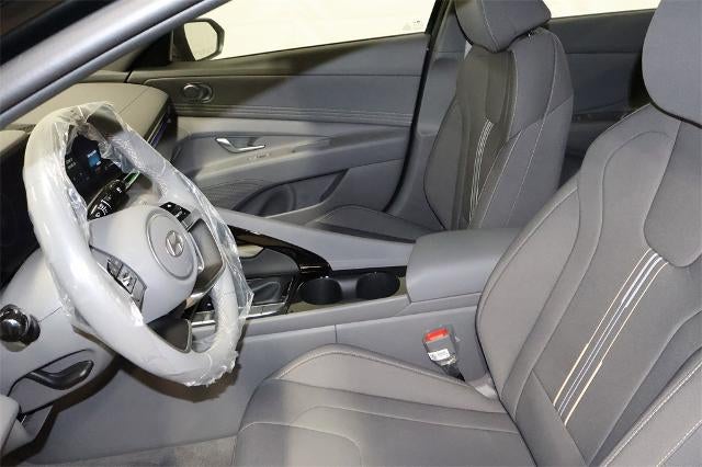 2025 Hyundai ELANTRA HYBRID SEL Sport DCT
