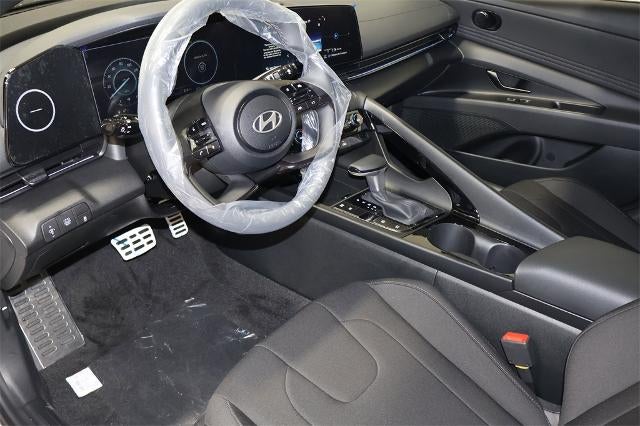 2025 Hyundai ELANTRA HYBRID SEL Sport DCT