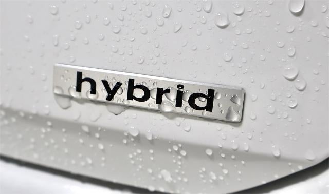 2025 Hyundai ELANTRA HYBRID SEL Sport DCT