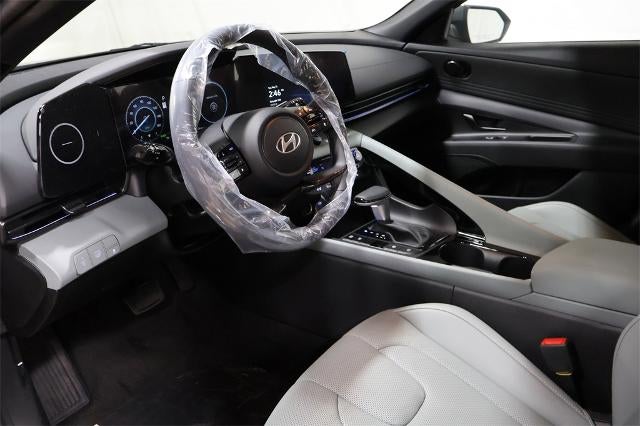 2025 Hyundai ELANTRA HYBRID Limited DCT