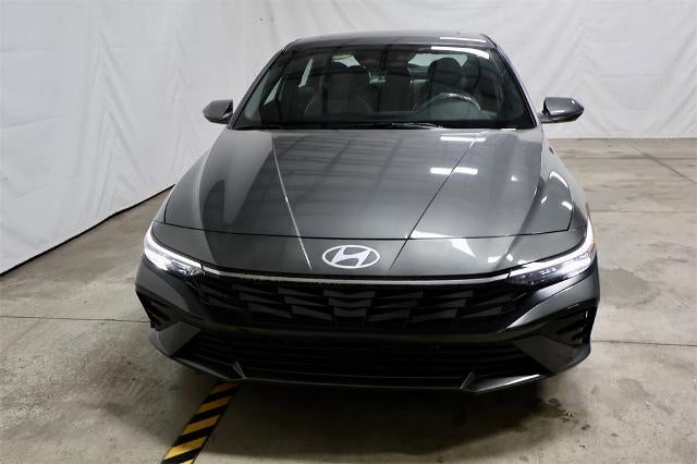 2025 Hyundai ELANTRA HYBRID Limited DCT