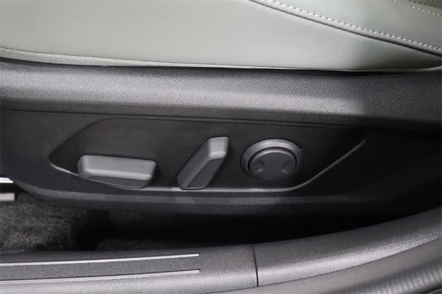 2025 Hyundai ELANTRA HYBRID Limited DCT