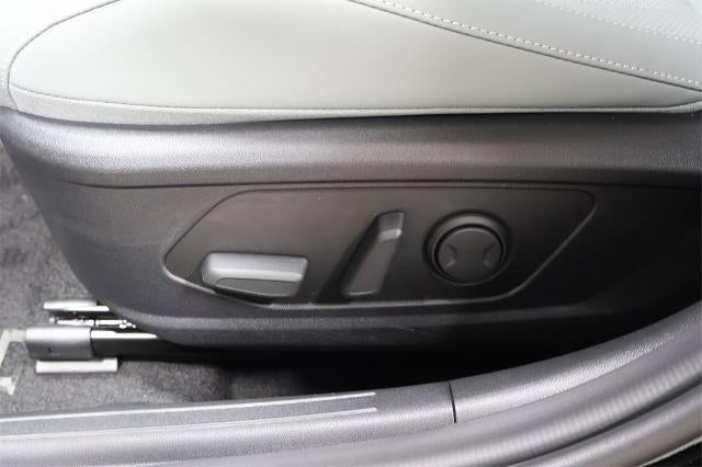 2025 Hyundai ELANTRA HYBRID Limited DCT