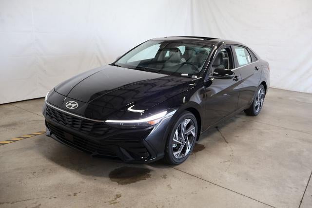 2026 Hyundai ELANTRA Limited Sedan