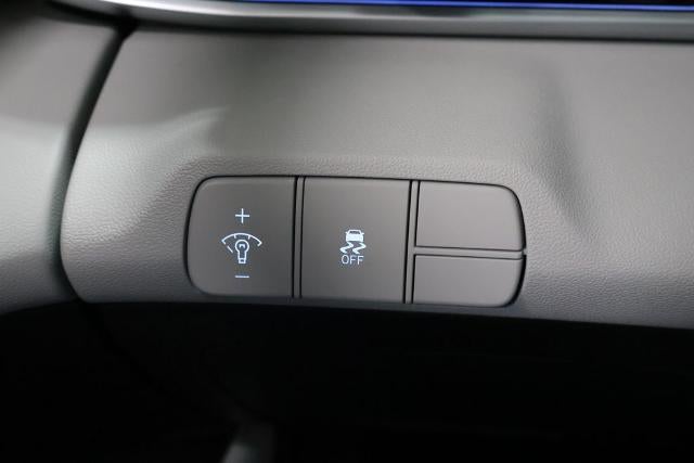 2026 Hyundai ELANTRA Limited Sedan
