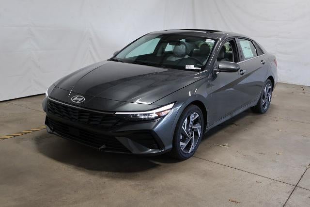 2026 Hyundai ELANTRA Limited IVT