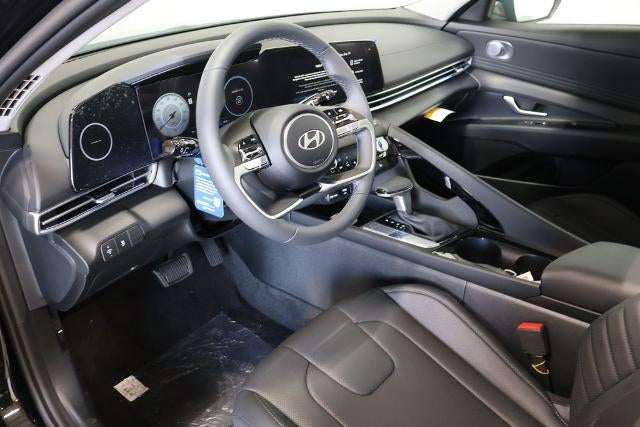 2026 Hyundai ELANTRA Limited Sedan