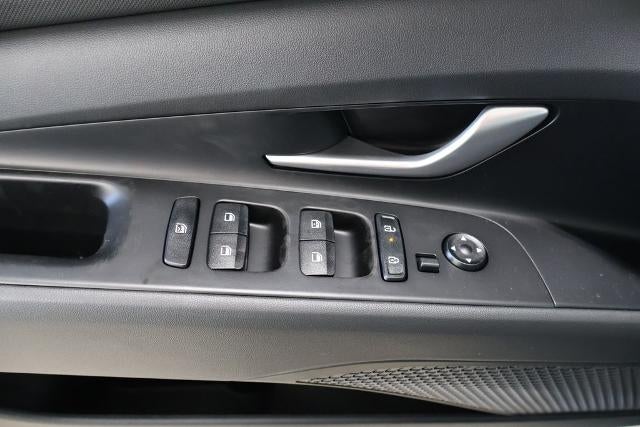 2026 Hyundai ELANTRA Limited Sedan