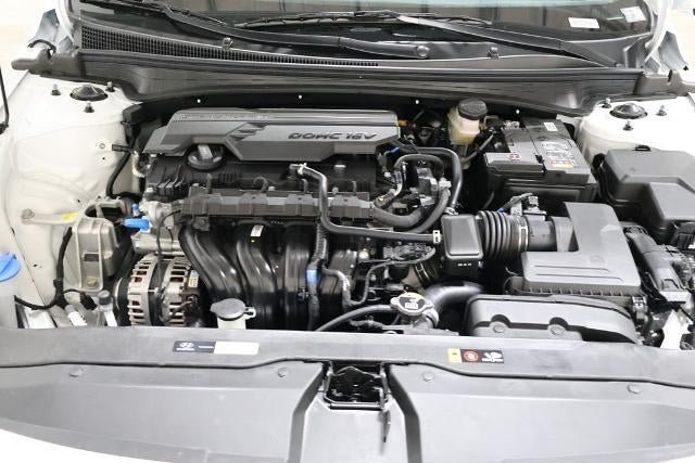 2026 Hyundai ELANTRA Limited Sedan
