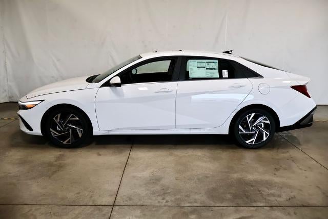 2026 Hyundai ELANTRA Limited Sedan