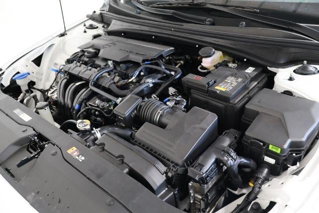 2026 Hyundai ELANTRA Limited Sedan
