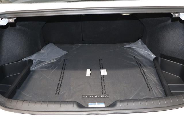 2026 Hyundai ELANTRA Limited Sedan
