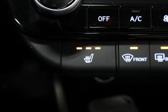 2026 Hyundai ELANTRA Limited IVT