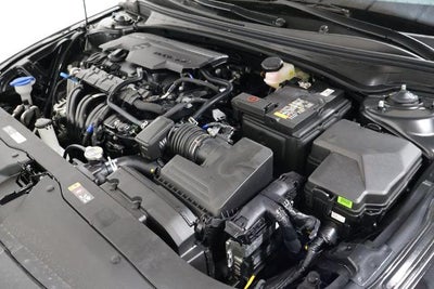 2026 Hyundai ELANTRA Limited Sedan