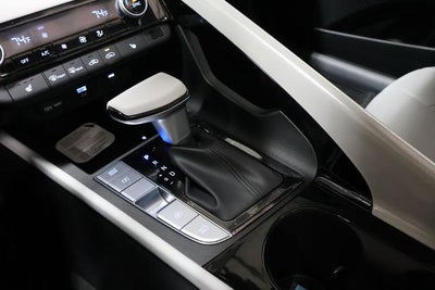 2026 Hyundai ELANTRA Limited IVT