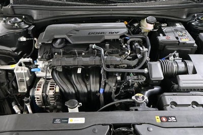 2026 Hyundai ELANTRA Limited IVT