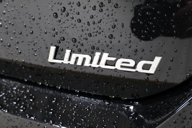2026 Hyundai ELANTRA Limited IVT