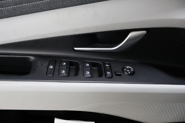2026 Hyundai ELANTRA Limited IVT