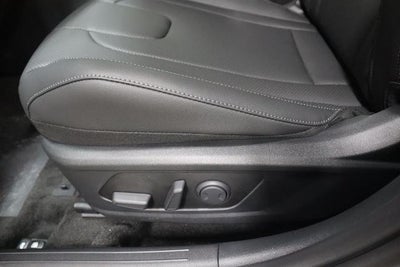 2026 Hyundai ELANTRA Limited IVT