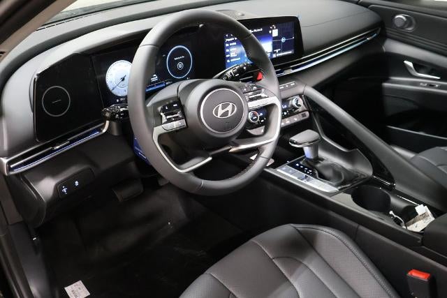 2026 Hyundai ELANTRA Limited Sedan