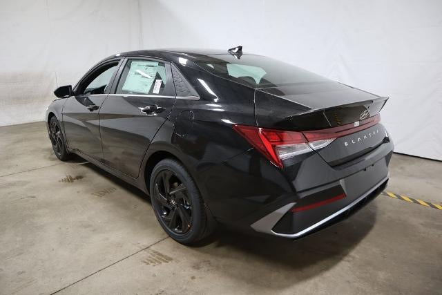 2026 Hyundai ELANTRA SEL Sport Premium Sedan