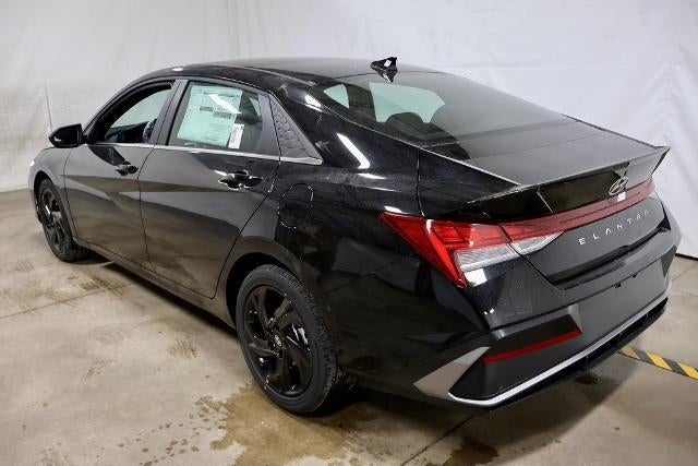 2026 Hyundai ELANTRA SEL Sport Premium IVT