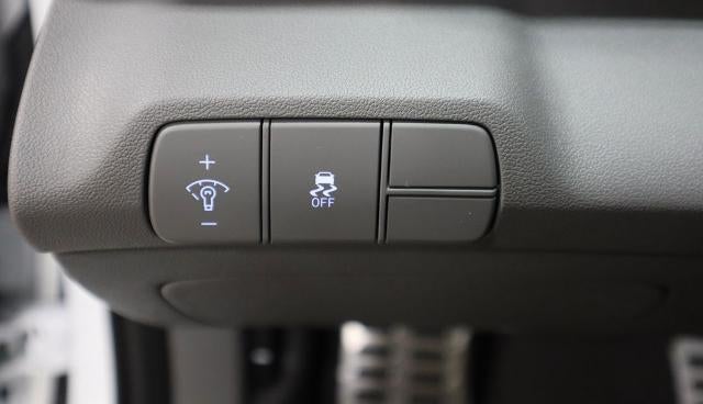 2026 Hyundai ELANTRA SEL Sport Premium IVT