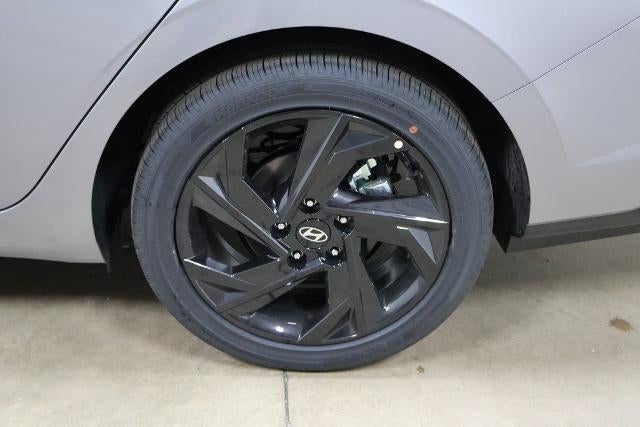 2026 Hyundai ELANTRA SEL Sport Premium IVT