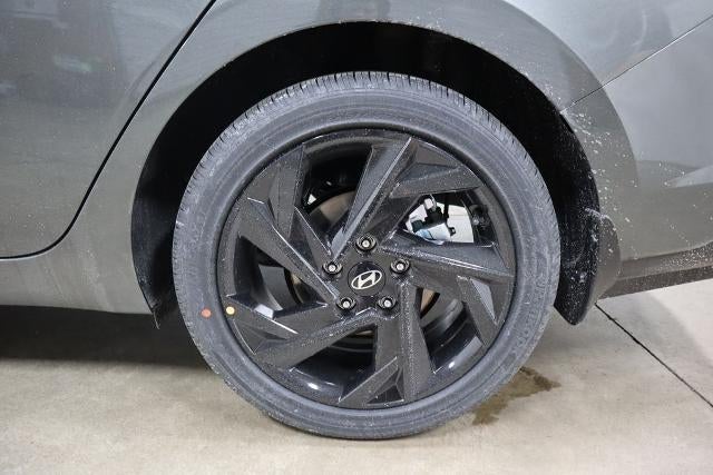 2026 Hyundai ELANTRA SEL Sport Premium IVT