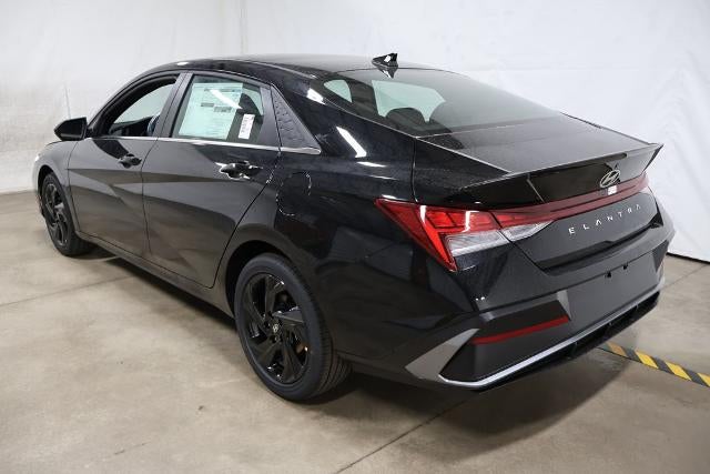 2026 Hyundai ELANTRA SEL Sport Premium Sedan