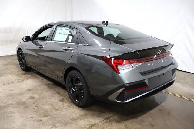2026 Hyundai ELANTRA SEL Sport Premium Sedan