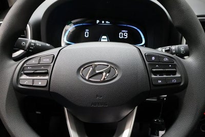 2026 Hyundai VENUE SE FWD