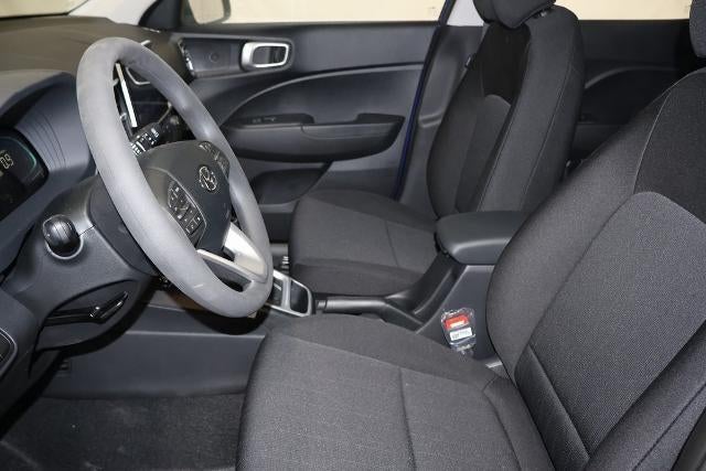 2026 Hyundai VENUE SE FWD