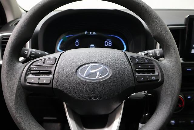 2026 Hyundai VENUE SE FWD