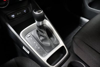 2026 Hyundai VENUE SE FWD