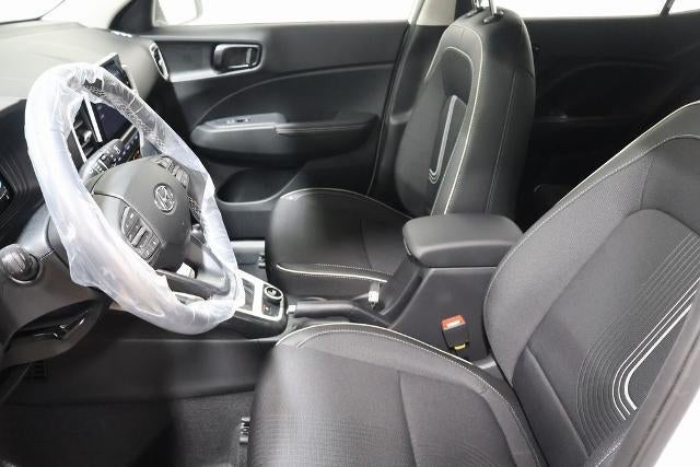 2026 Hyundai VENUE SEL FWD W/Two-Tone Roof