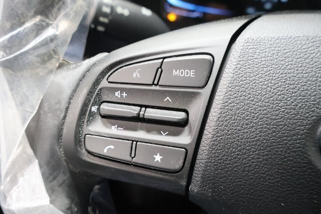 2026 Hyundai VENUE SEL FWD W/Two-Tone Roof