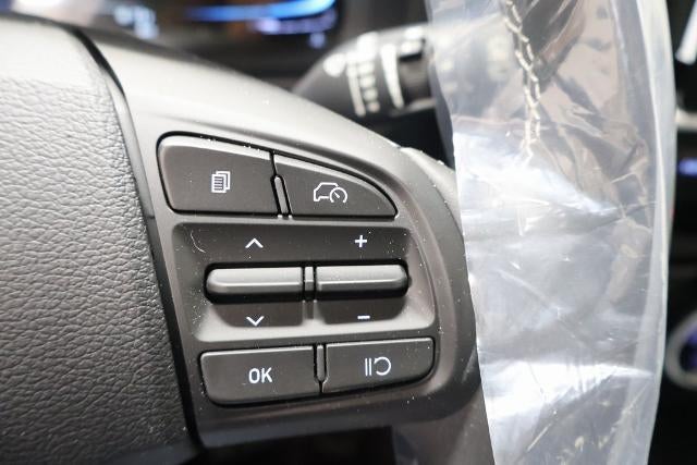 2026 Hyundai VENUE SEL FWD W/Two-Tone Roof