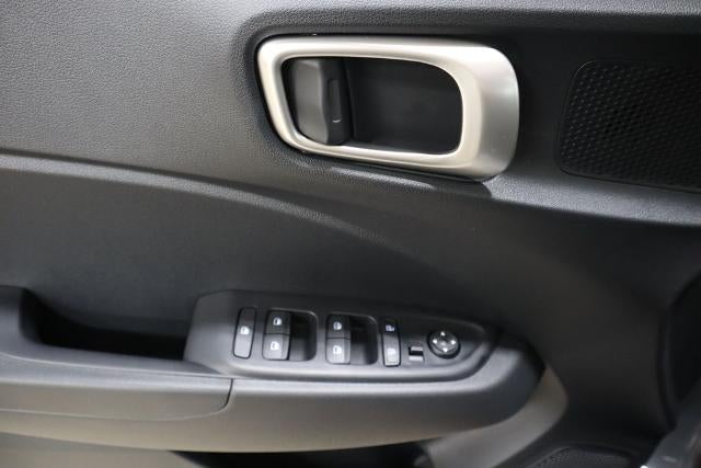 2026 Hyundai VENUE SEL FWD