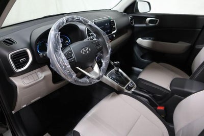 2026 Hyundai VENUE SEL FWD