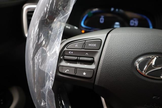 2026 Hyundai VENUE SEL FWD