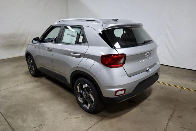 2026 Hyundai VENUE SEL FWD