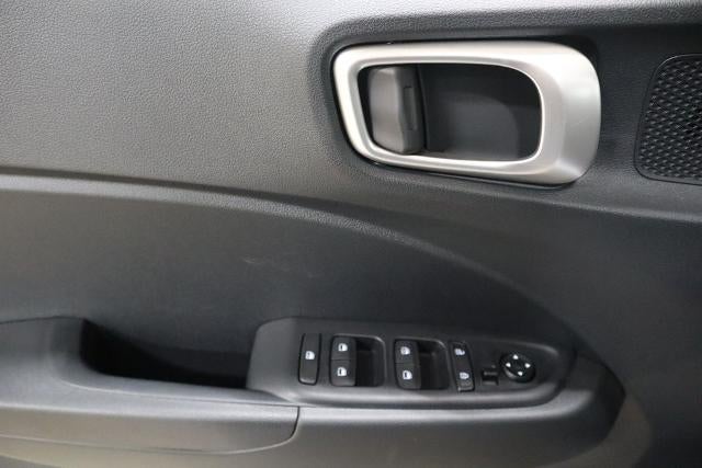 2026 Hyundai VENUE SEL FWD